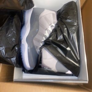 Air jordan cool grey 11 100% authentic